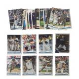 Topps 2019 Baseball Cards: Didi Gregorius, Chad