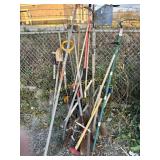 Large lot gardnen tools