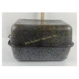 Speckled Graniteware Enamel Roasting Pan with Lid