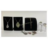 .925 Sterling Silver Green stone necklace 5.88g TW