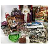 Pepsi Christmas Glasses, Santa, Baskets, Purses, P