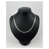 925 Sterling Silver Necklace. Total Weight: 9.45 g