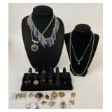 Djoy .925 Pendant, Stainless Steel Chain, Rings