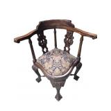 Chippendale Style Wood Corner Chair With