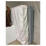 Queen mattress, box spring - spring Air