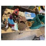 Tea Kettle, Large Pine Cones, Easal, TV300 Toileva