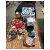 Electric Tea Kettle, Decorative Plates, Linens, wo