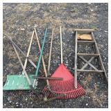 Garden tools, rakes, 4 foot wood ladder