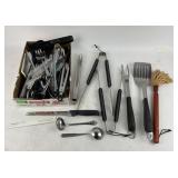 Grilling Utensils, Serving forks, knives
