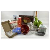 Kitchenware, Decor, Drinkware, Oil/vinegar, Cheese