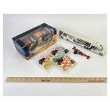 Hot Wheels Racing 2002 No. 25 Nascar Marines die