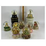 Musical Snow Globes: Bears, Ballerina, Statue of L