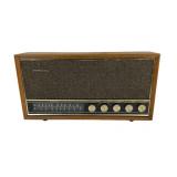 Magnavox AM/FM Tube Radio With Wood Cabinet