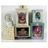 Precious Moments Musical Waterball, Musical Figuri