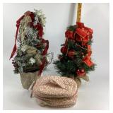 Holiday Decor With Vera Bradley Cosmetic Bag