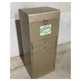 Metal tool cabinet. No key