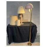 Pink floor, table lamp, lampshades