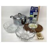 Wearever Pot, Oster Can Opener, Gouda Flora Ashtra