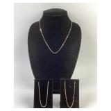 (3) sterling necklaces. Total weight 17 grams