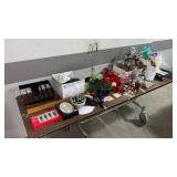 Christmas and Easter Supplies, Figurines, Lights,