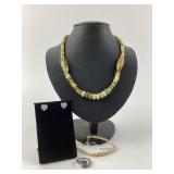 Polished stone necklace with .925 clasp 39.00g