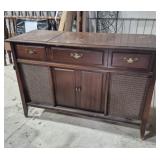 Imperial Stereo Record Player In Wood Cabinet 17