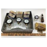 Ametek USG PSI Gauges, Weksler Vacuum Gauge,Wooden