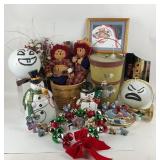 Holiday Decorations, Dolls, Artwork
