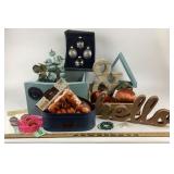 Home Decor Items With Ornaments, Signs