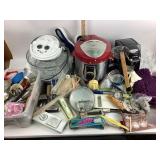 Wolfgang Puck Pressure Cooker, Keurig, Savoureux P