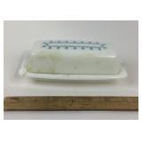 Pyrex Snowflake Garland Butter Dish