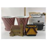 Toastmaster 1.5Qt. Slow Cooker, Ceramic Planters