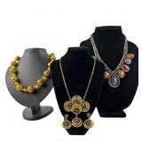 Chicos Rope and polished stone silver tone