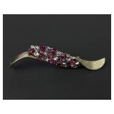 Signed Vintage Brooch remove