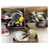 Kitchenware Pots, Lids, waffle maker