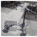 Knee Scooter With Hand Brakes