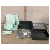 Enamelware Roasting Pans, Silicone Bakeware, Smoke