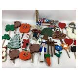 Decorative Wooden Holiday Themed Garden Stakes