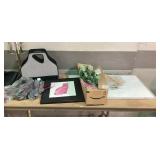 Craft Supplies, Andy Warhol Pink Cat Artwork, Euca