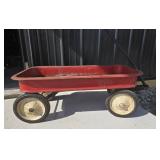 Red Metal Pull Wagon With Rubber Wheels