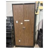 Tennsco Metal Storage cabinet