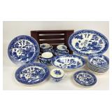 Blue Willow Dish Set 1921- 41 Japan 21 piece &