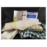 Table Linens With Table Pad, Americana, Shubakar