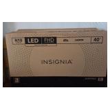 Insignia 32-Inch LED FHD TV With Remote