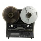TEAC X-1000R Reel-To-Reel Tape Deck-Powers Up