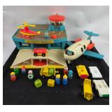 Fisher-Price Play Family Airport Set