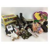 Toys, Scooby-Doo Case, Roller Skates, Caps +