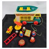 Fisher-Price Play Family Camper With Accessories