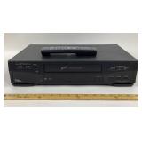 Mitsubishi HS-U576 VCR With Remote