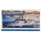 Academy USS Oliver Hazard Perry FFG-7 Model Kit